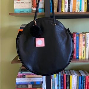 NWT Ban.do Ringleader Circle Tote. Black